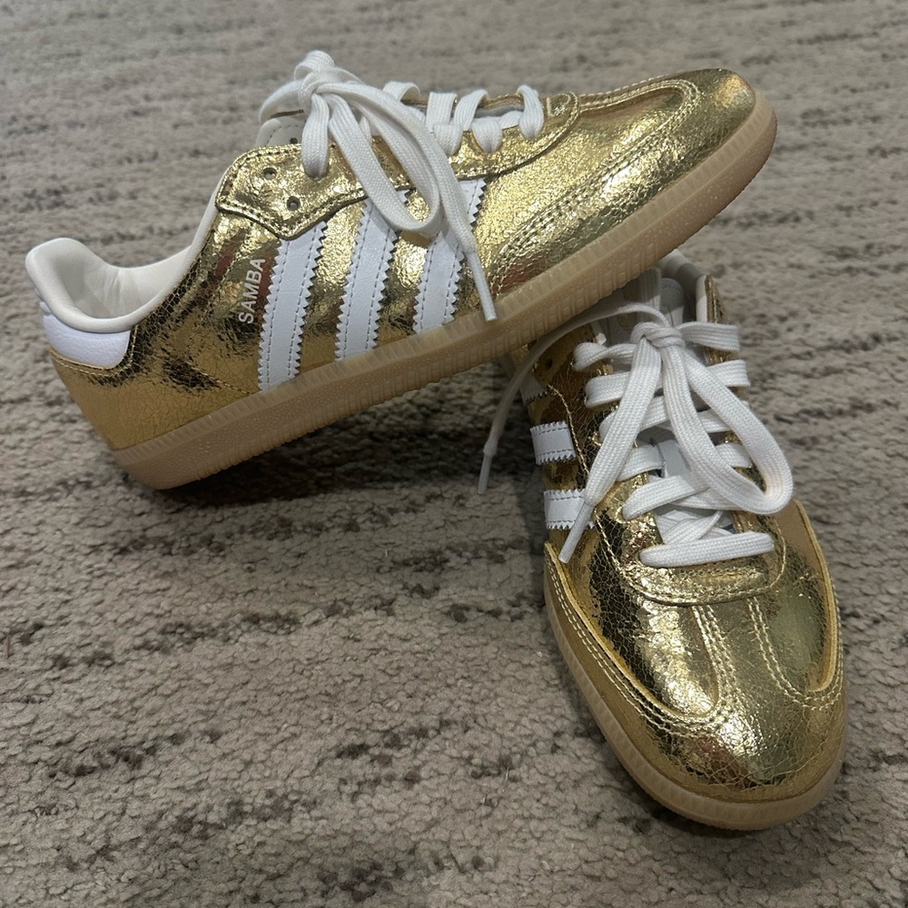 Adidas Women’s Gold Samba Shoes